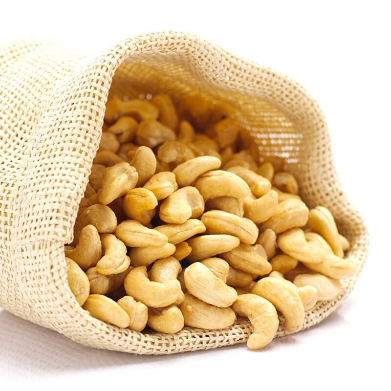 Salted_Flavor_Roasted_Cashew_Nuts_vietnam_cashew-e1664533129489